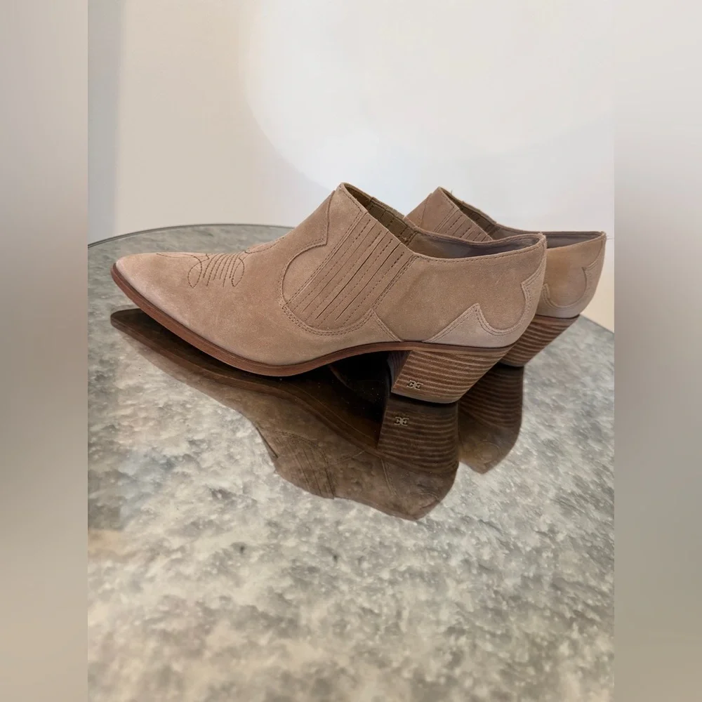 Sam Edelman Beige Suede Ankle Boots Size 11 - Picture 2 of 12